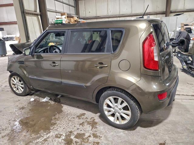 Kia Soul + Image 12