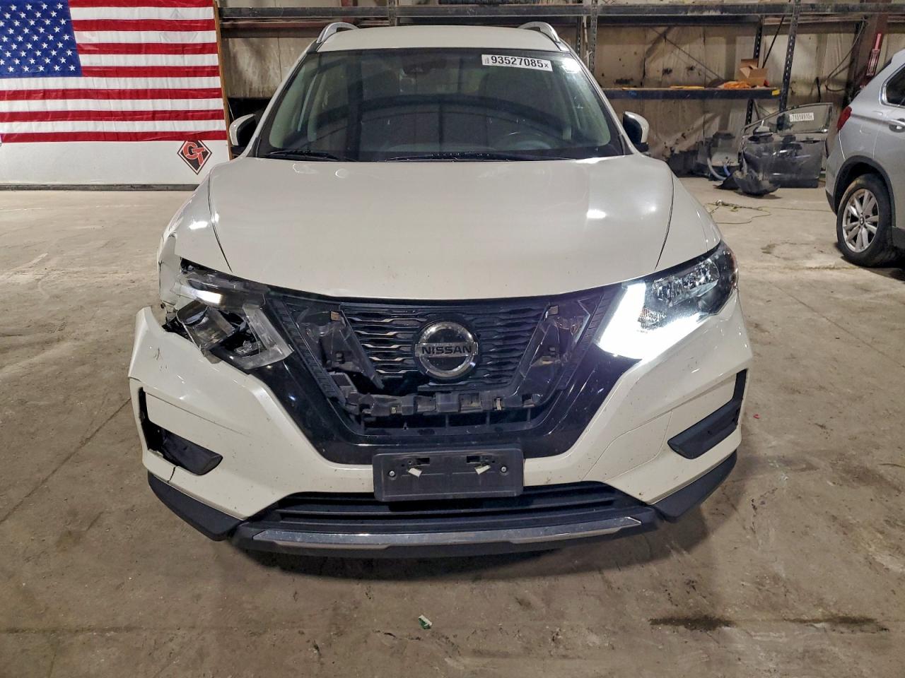Nissan Rogue S Image 7