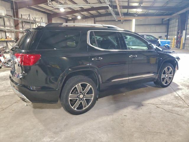 GMC Acadia Denali Image 13