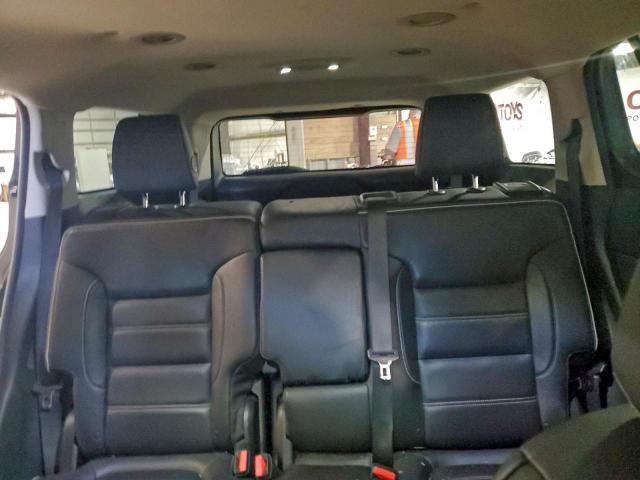 GMC Acadia Denali Image 11