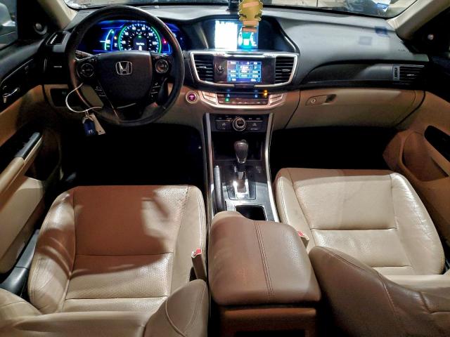 Honda Accord Touring Hybrid Image 3