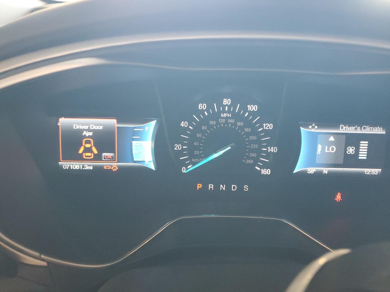 Ford Fusion Se Image 6