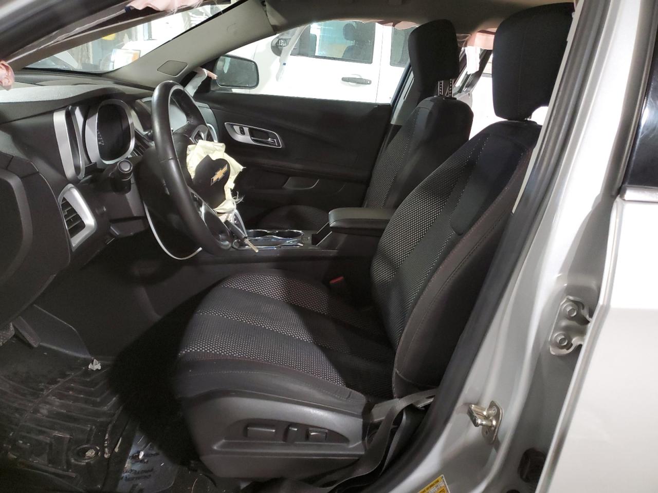 Chevrolet Equinox Lt Image 8