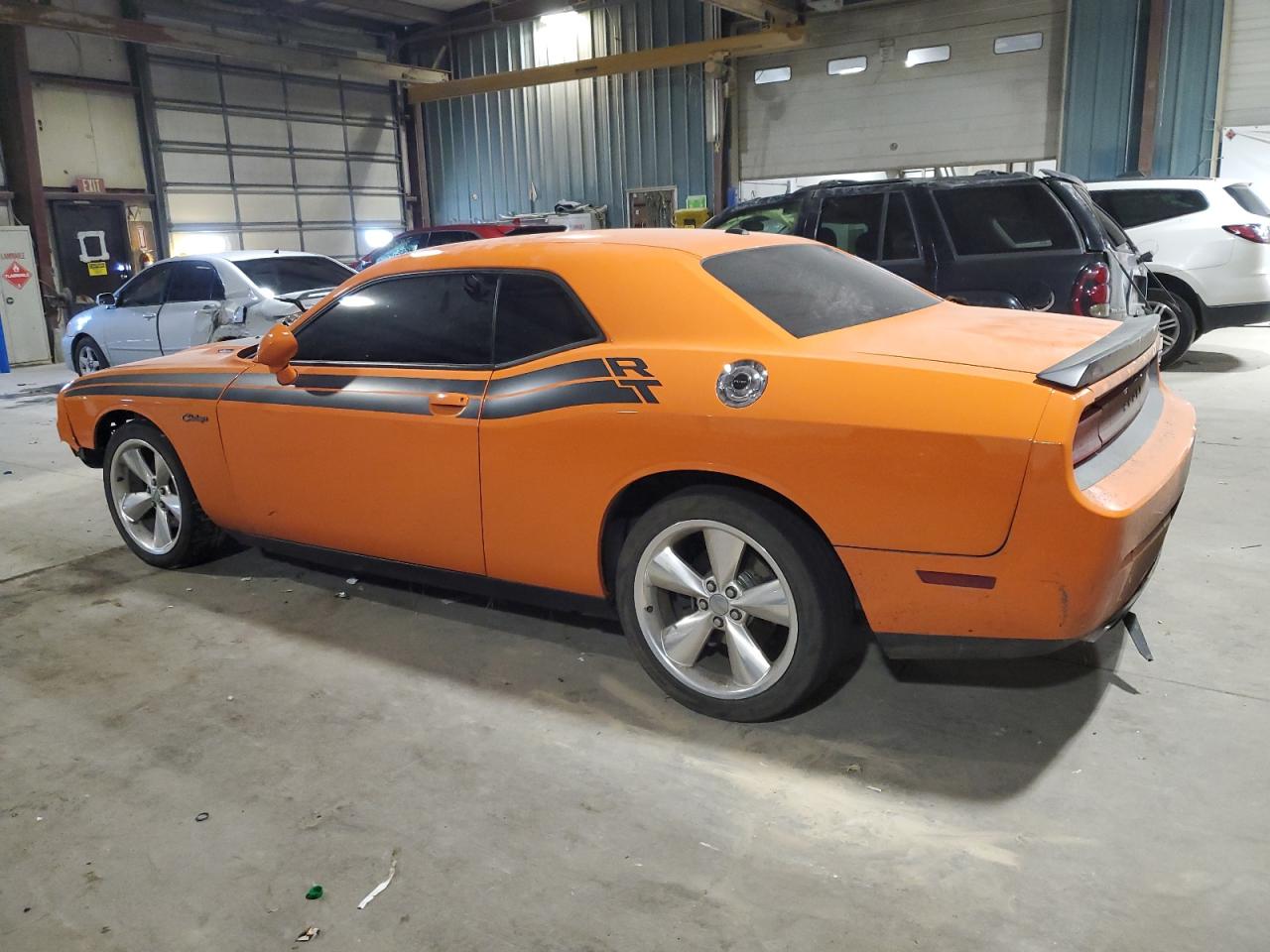 Dodge Challenger R/t Image 2