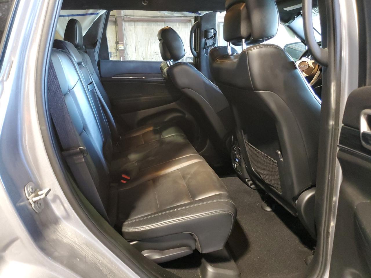 Jeep Grand Cherokee Limited Image 8