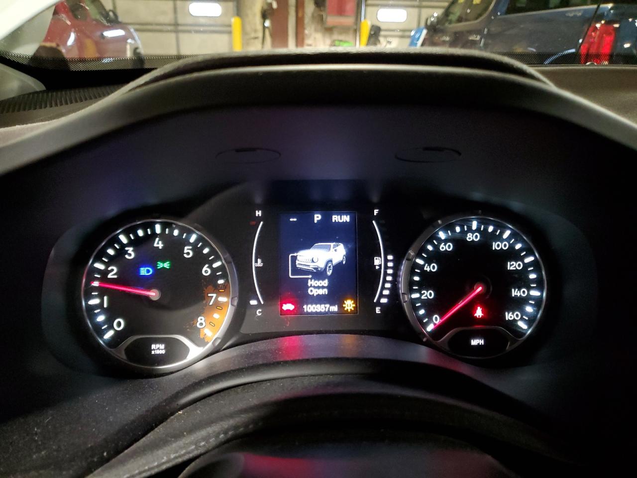 Jeep Renegade Latitude Image 4