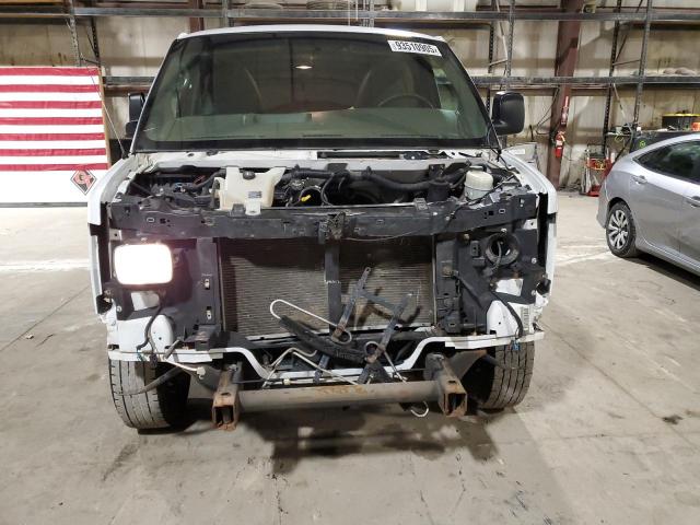 GMC Savana G3500 Image 12