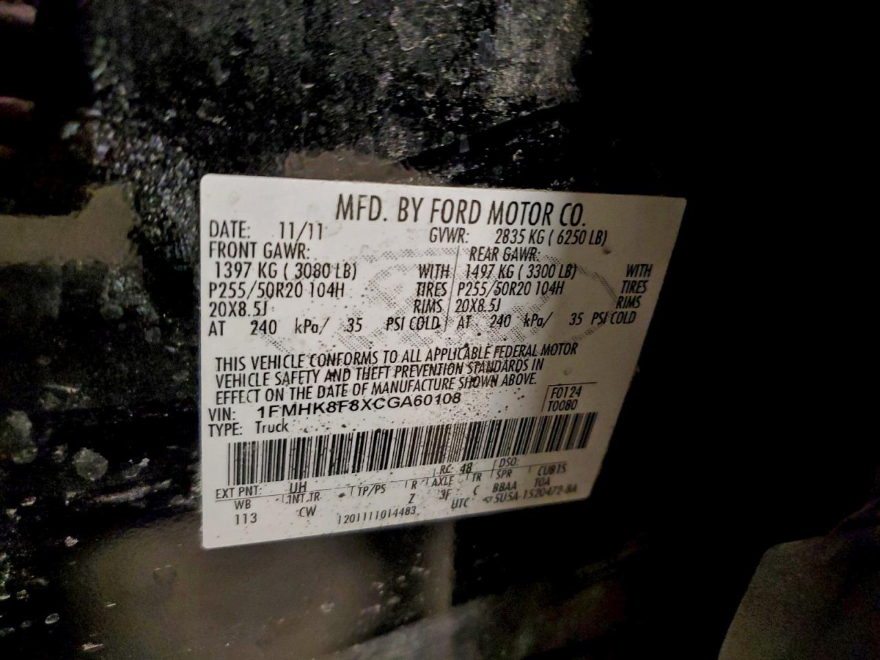 Ford Explorer Limited Image 8