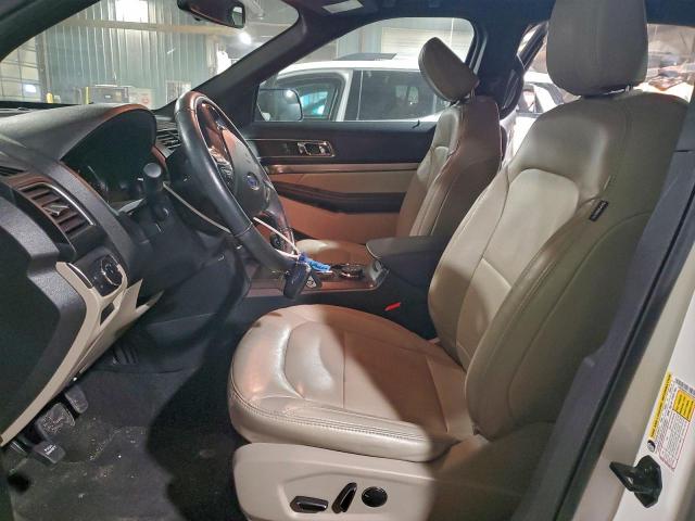 Ford Explorer Xlt Image 5