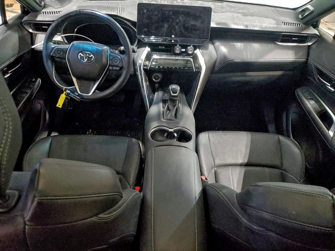 Toyota Venza Le Image 8