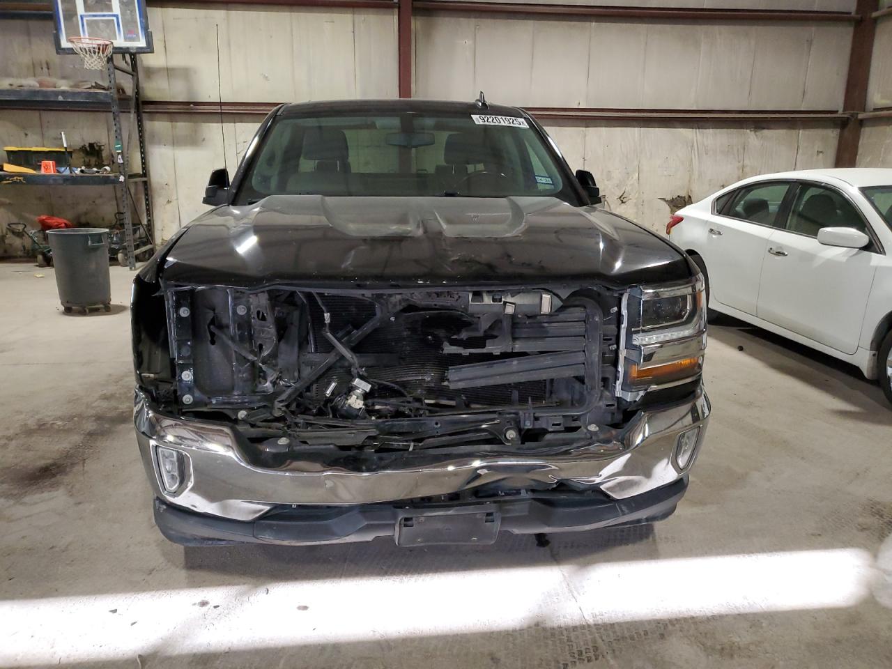 Chevrolet Silverado C1500 Lt Image 3