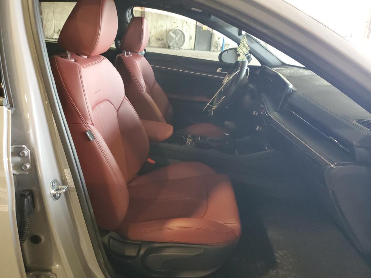 Kia K5 Gt Line Image 5