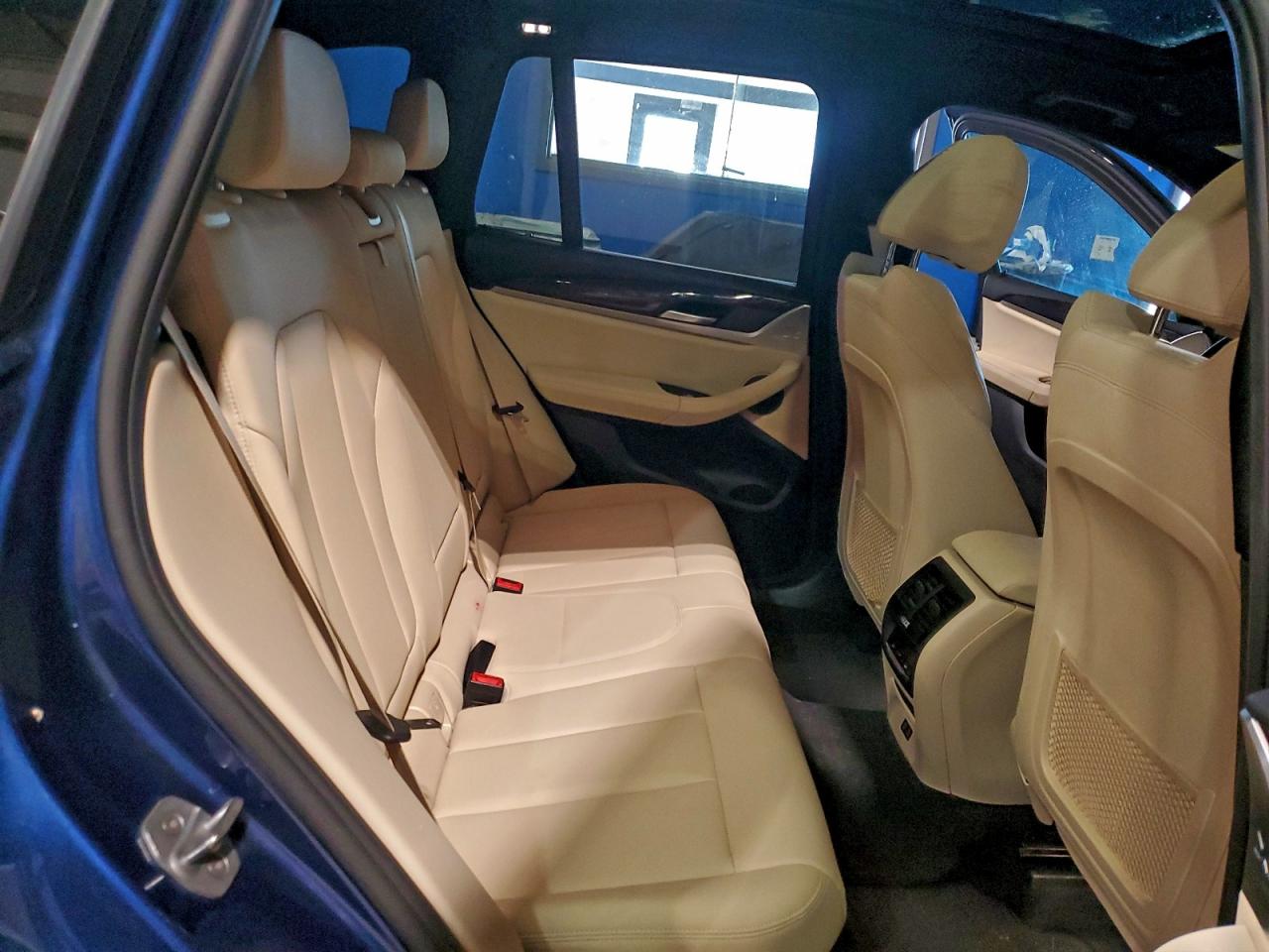 BMW X Series Xdrive30i Image 12