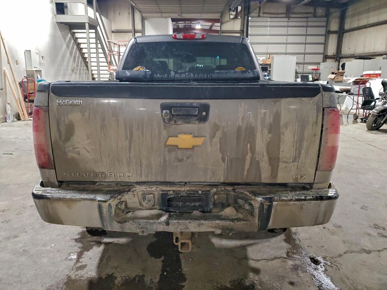 Chevrolet Silverado K1500 Ltz Image 9