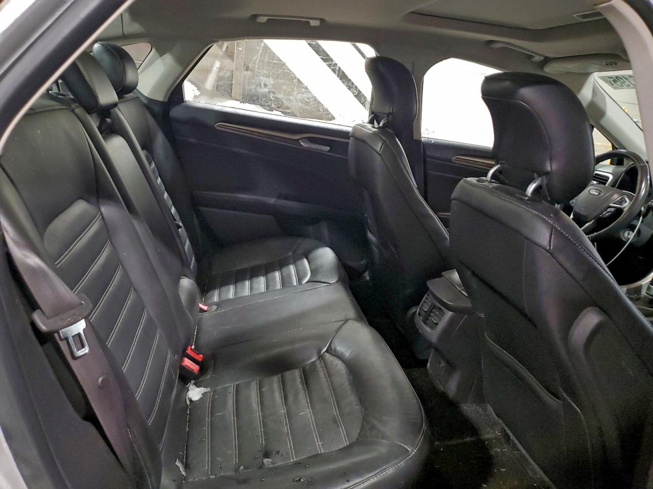 Ford Fusion Se Image 2