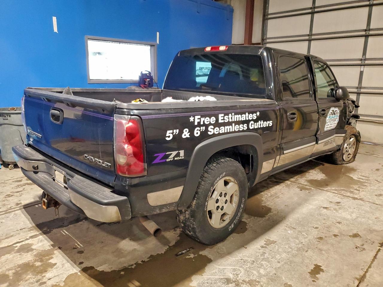 Chevrolet Silverado K1500 Image 3