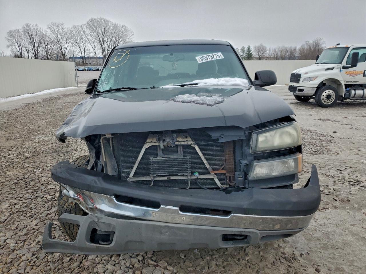 Chevrolet Silverado K1500 Image 4