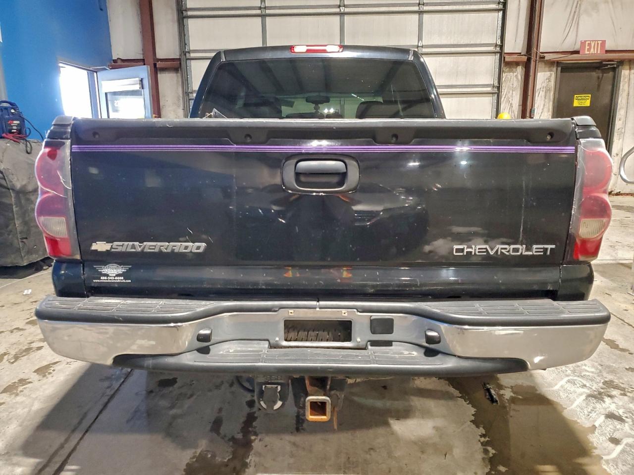 Chevrolet Silverado K1500 Image 5