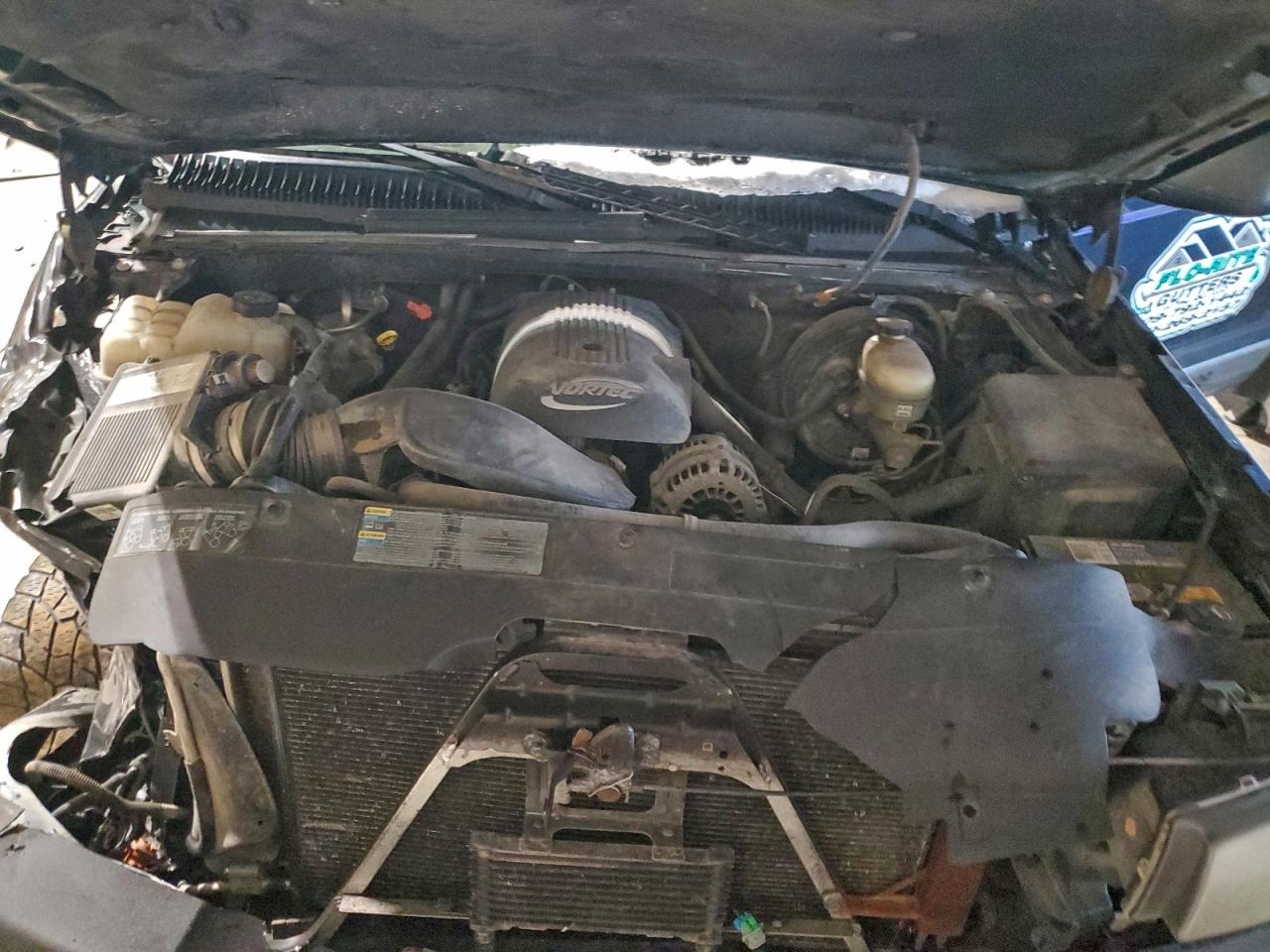 Chevrolet Silverado K1500 Image 8