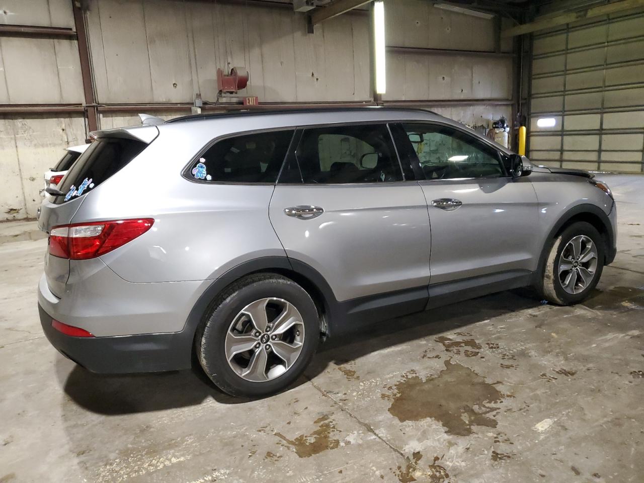 Hyundai SANTA FE Gls Image 2