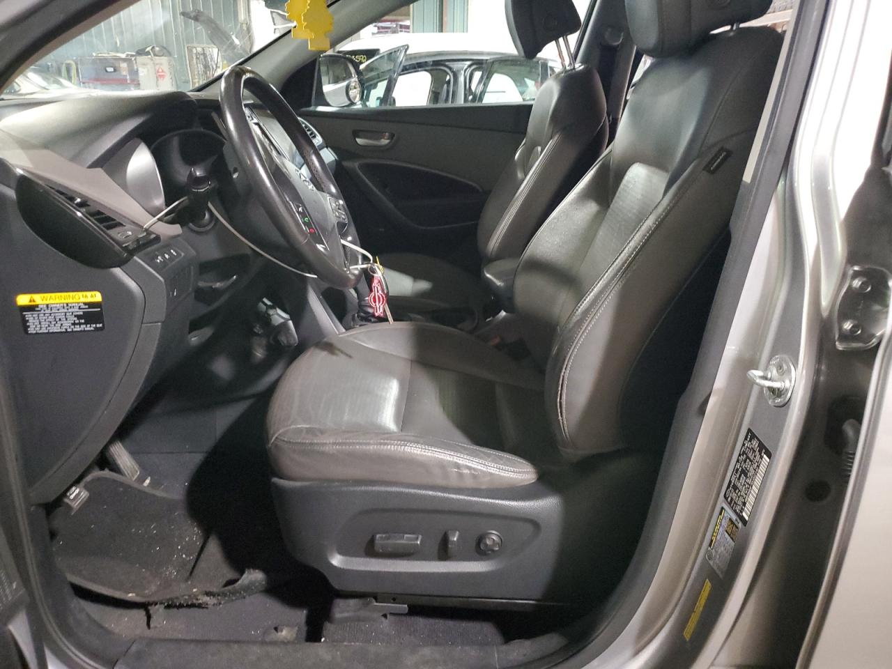 Hyundai SANTA FE Gls Image 9