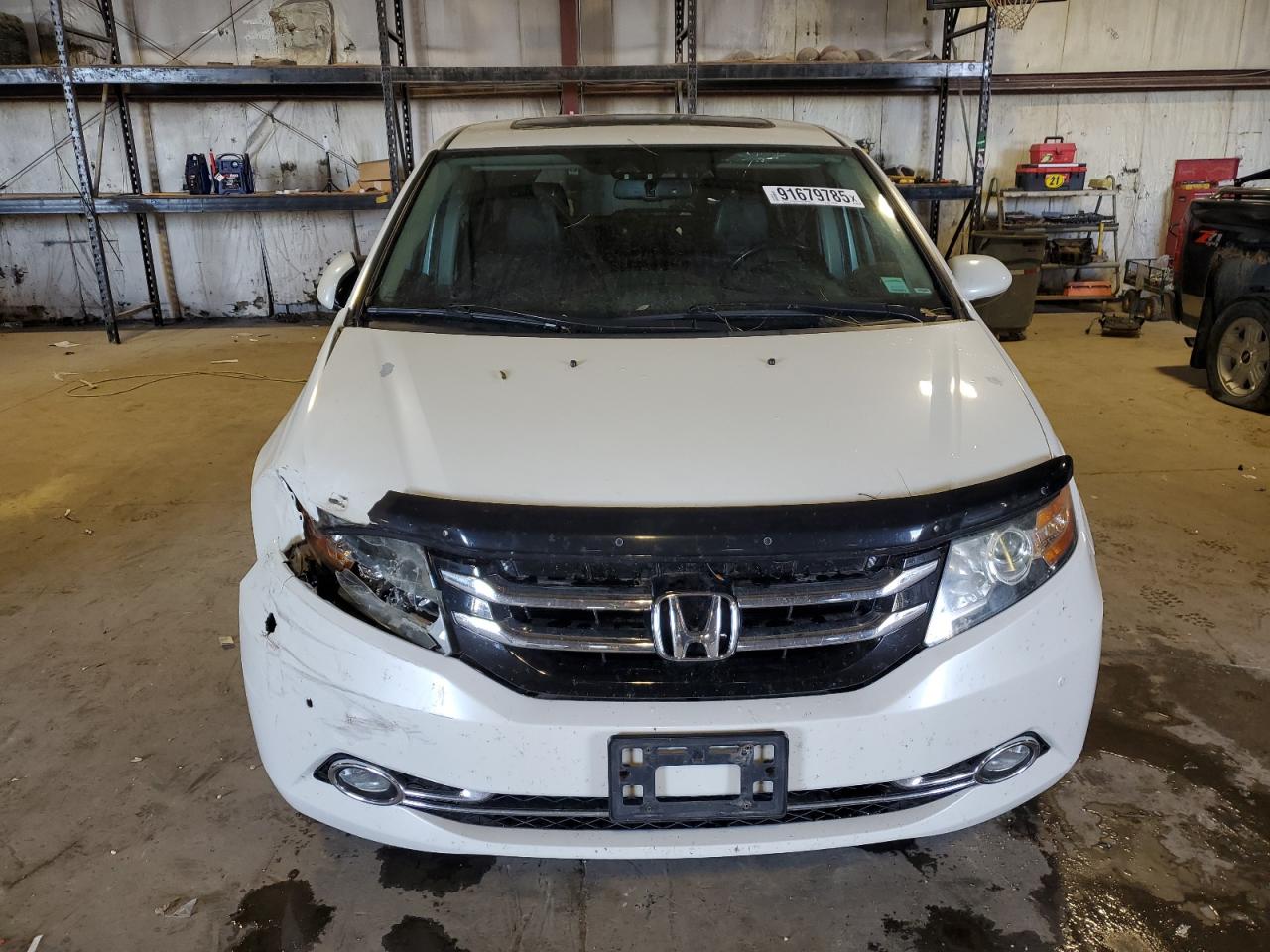 Honda Odyssey Touring Image 6