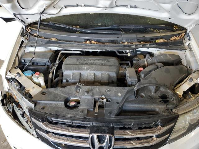 Honda Odyssey Touring Image 12