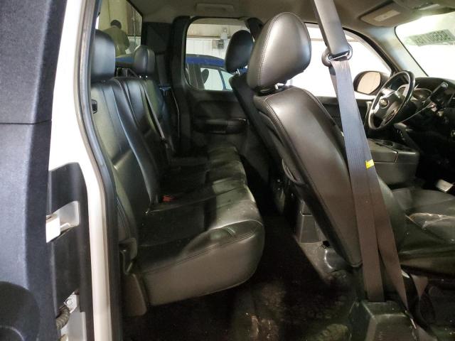 Chevrolet Silverado 1500 K1500 Lt Image 9