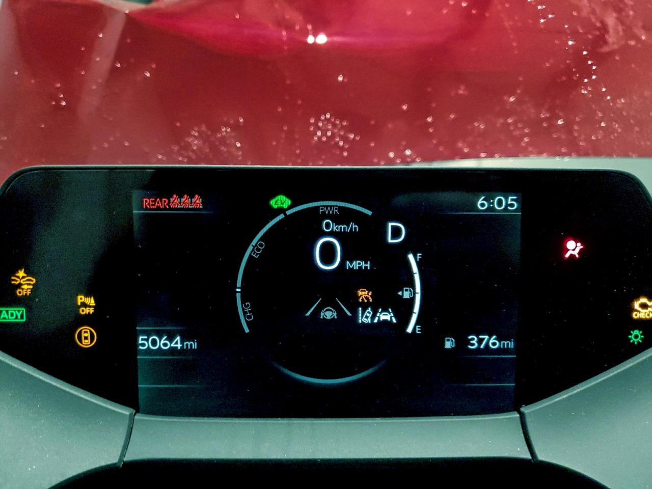 Toyota Prius Le Image 11