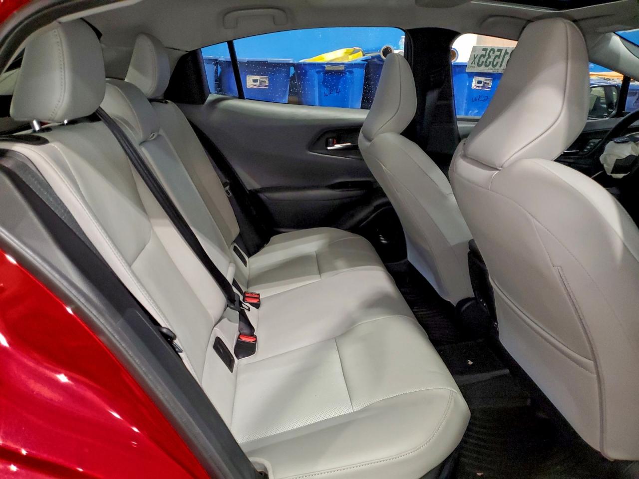 Toyota Prius Le Image 7