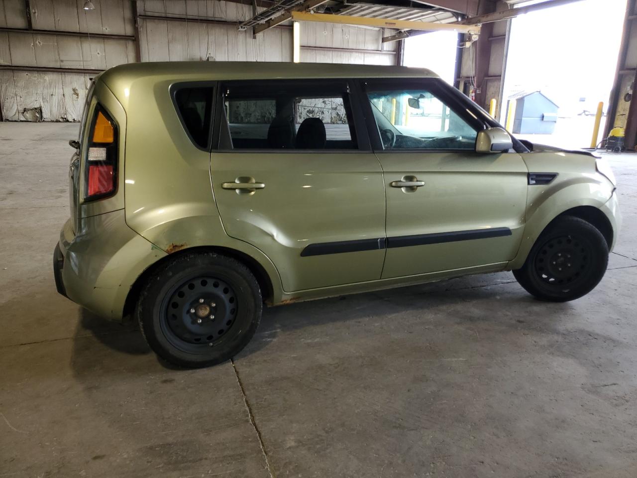 Kia Soul + Image 7