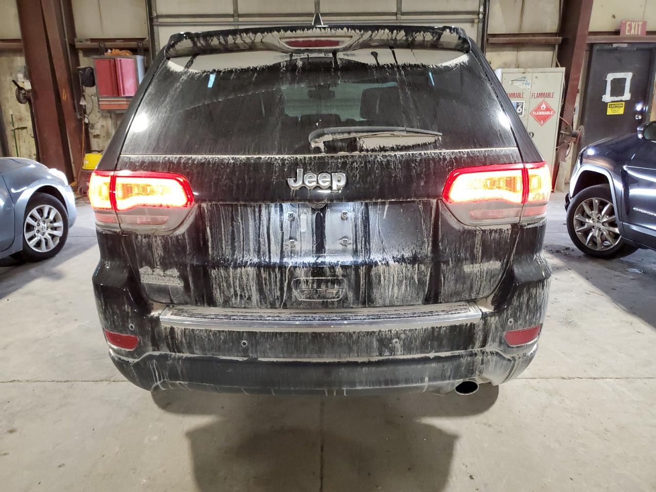 Jeep Grand Cherokee Limited Image 4