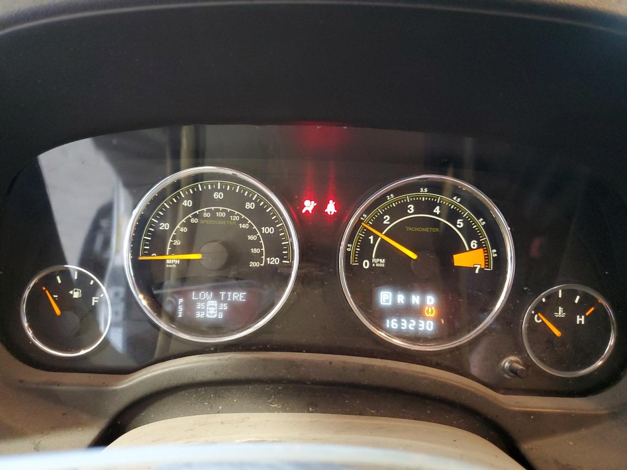 Jeep Compass Latitude Image 10