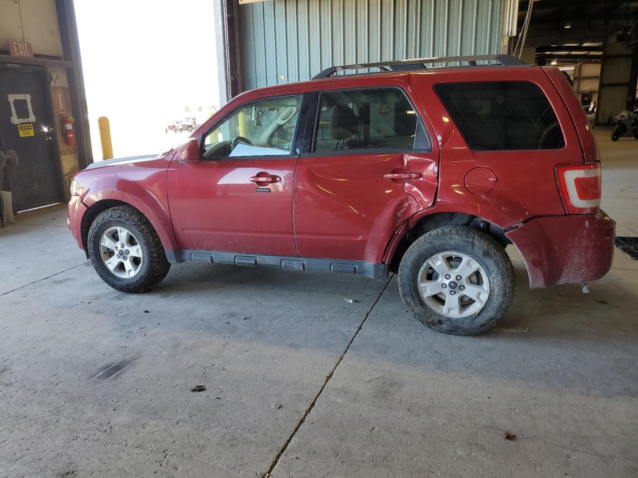 Ford Escape Limited Image 5