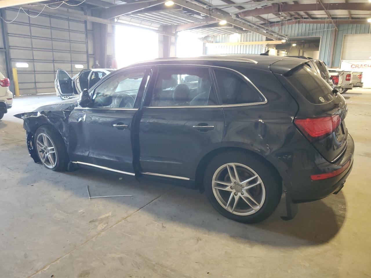 Audi Q5 Premium Plus Image 8