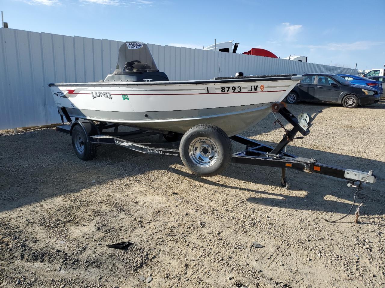 Lund Marine Trl Image 1