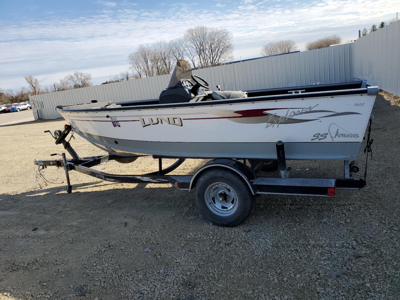 Lund Marine Trl Image 3