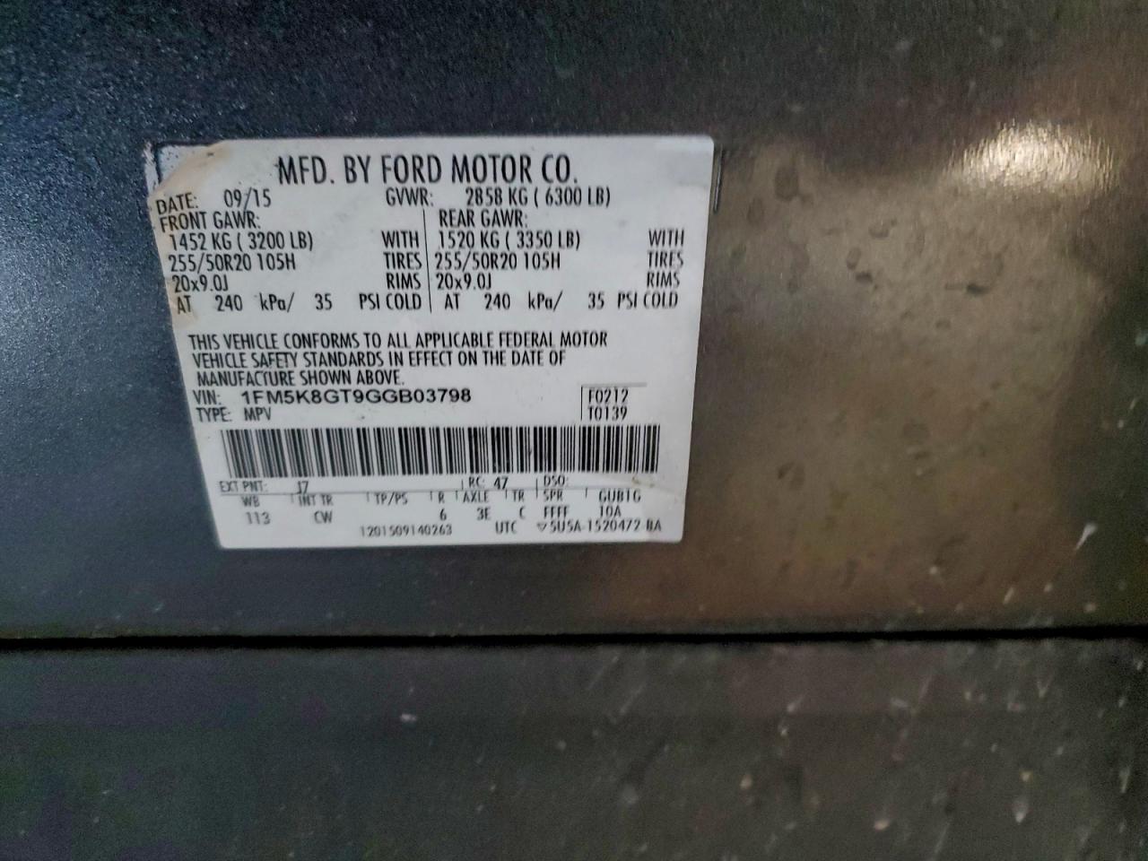 Ford Explorer Sport Image 11