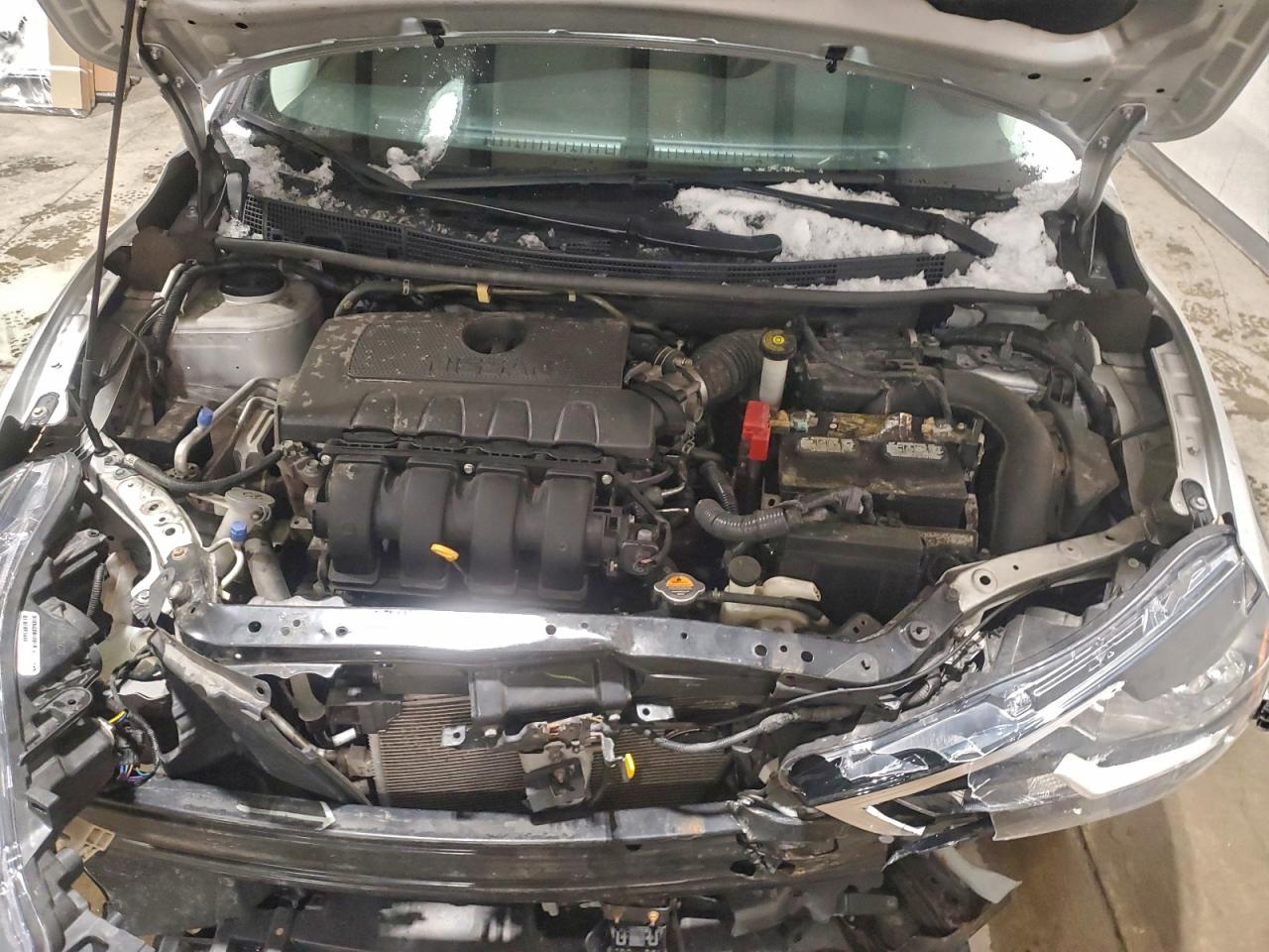 Nissan Sentra S Image 3