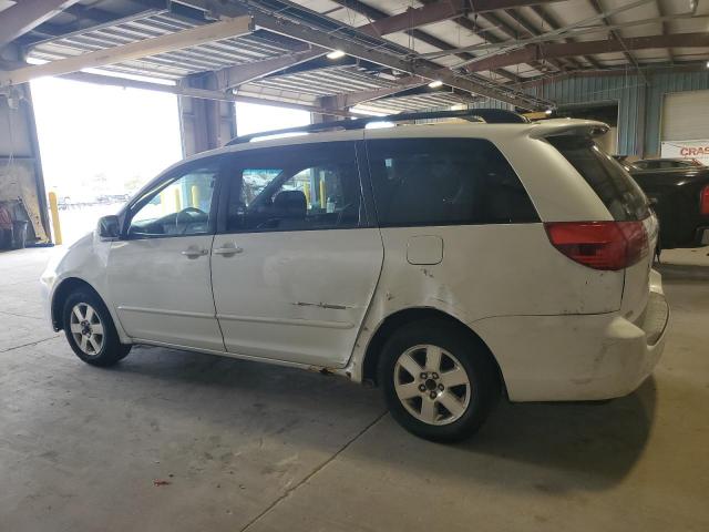 Toyota Sienna Xle Image 2