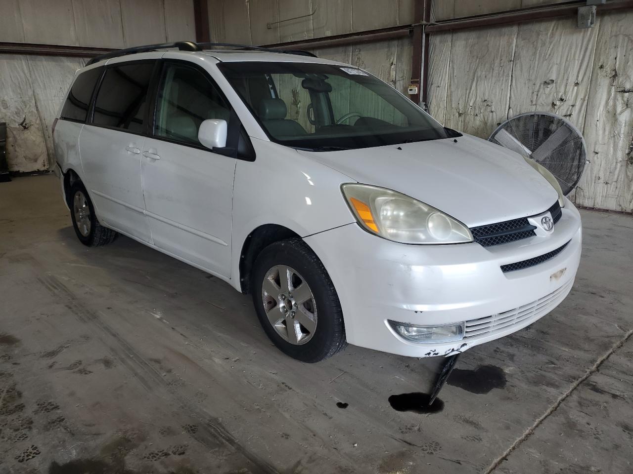 Toyota Sienna Xle Image 4