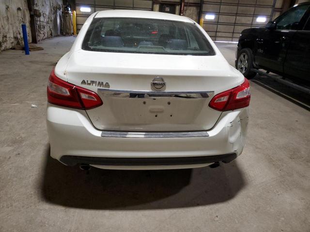 Nissan Altima 2.5 Image 5