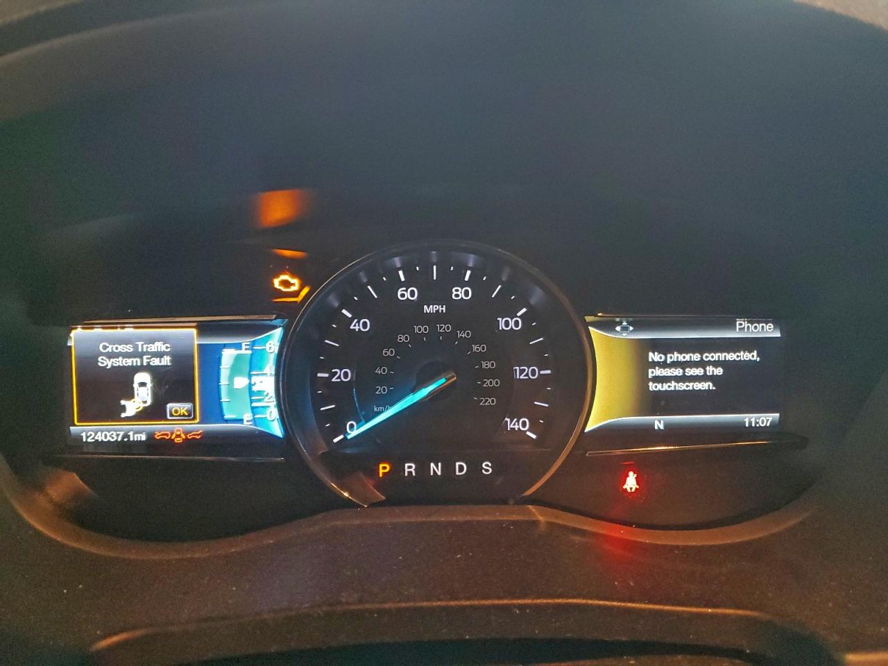 Ford Explorer Sport Image 12