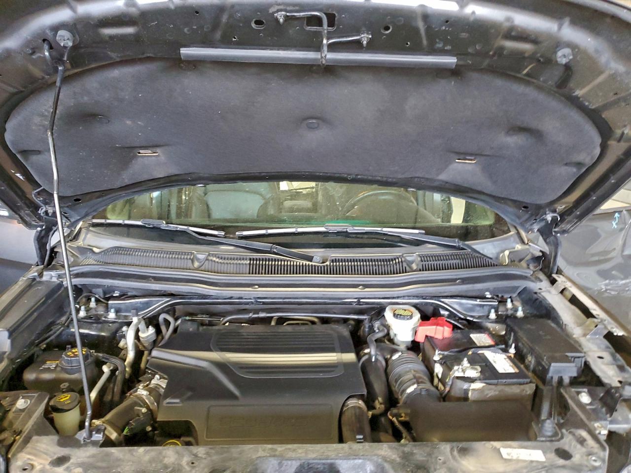 Ford Explorer Sport Image 13