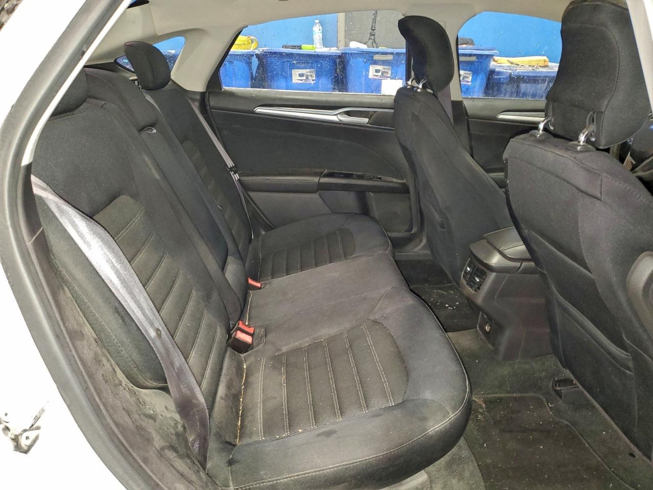 Ford Fusion Se Image 3