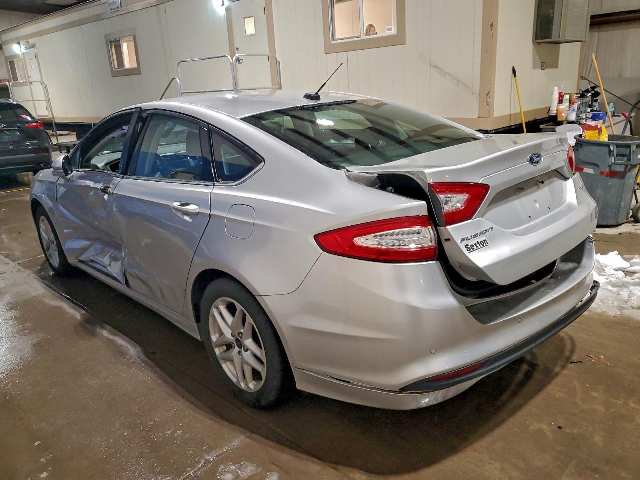 Ford Fusion Se Image 2