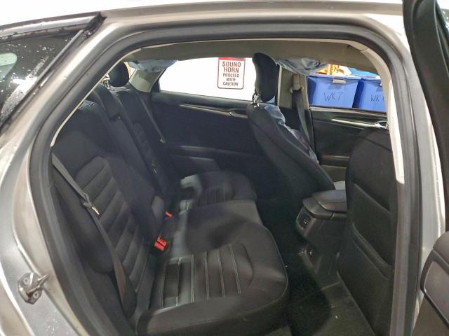 Ford Fusion Se Image 9