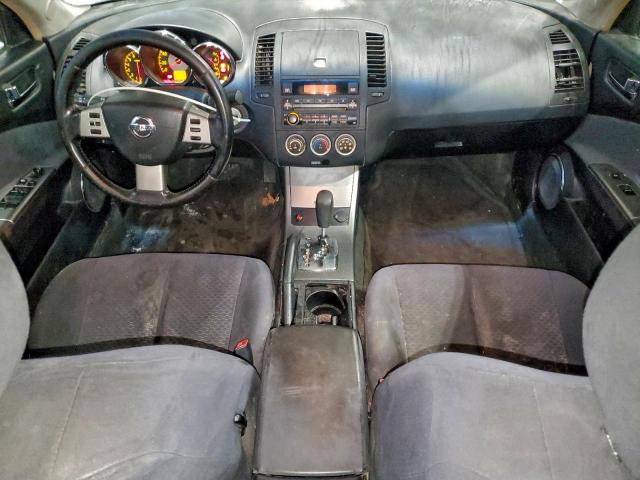 Nissan Altima S Image 6