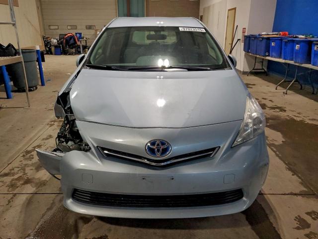 Toyota Prius Image 10