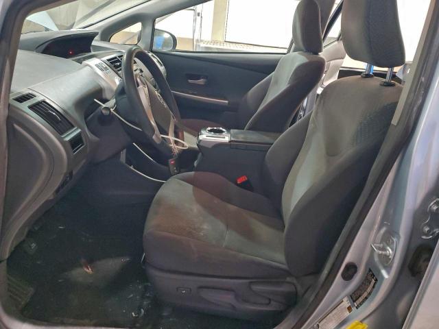 Toyota Prius Image 12